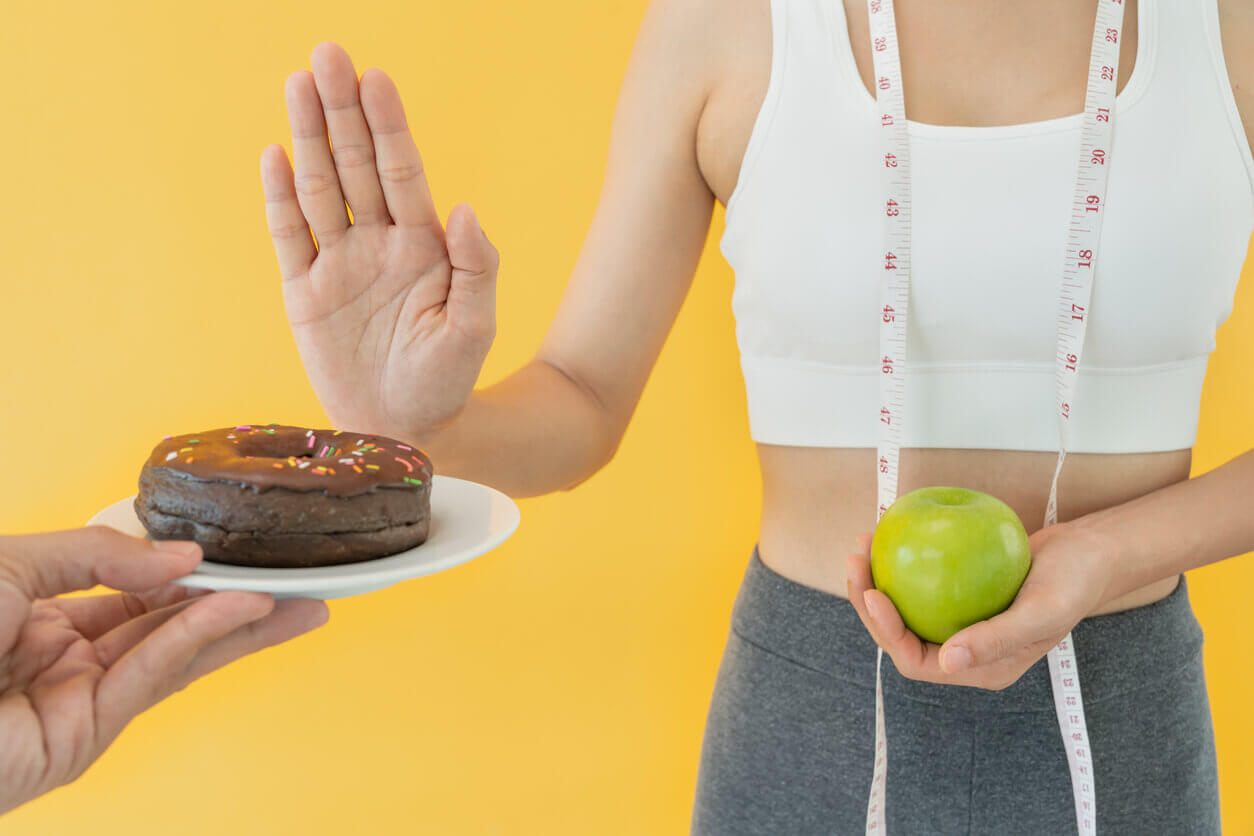 An image of a slim woman in exercise clothes shows weight loss success using Semaglutide for non-diabetic weight loss.